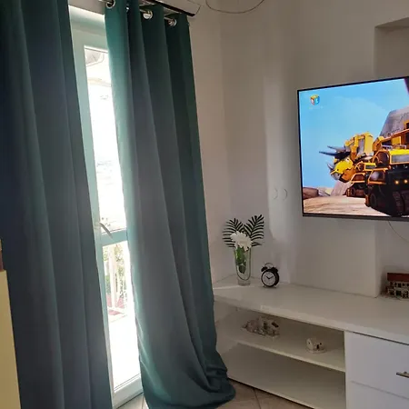 Marilu Split, Self Check In 아파트