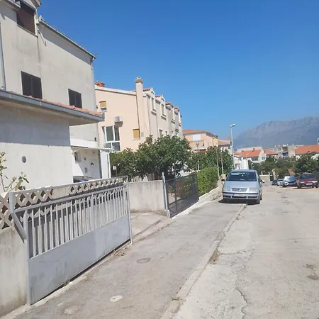 Marilu Split, Self Check In 아파트 *